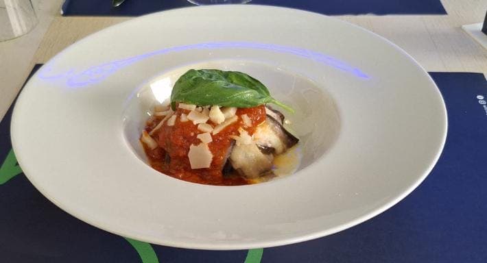 Parmigiana di mozzarella with tomato ragu